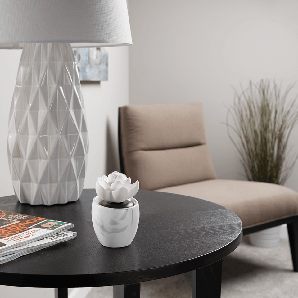 Ellia Lotus Leaf Porcelain Aroma Diffuser